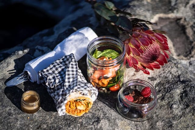 Private Guided Fynbos Mountain Gourmet Picnic in Cape Town - Photo 1 of 6